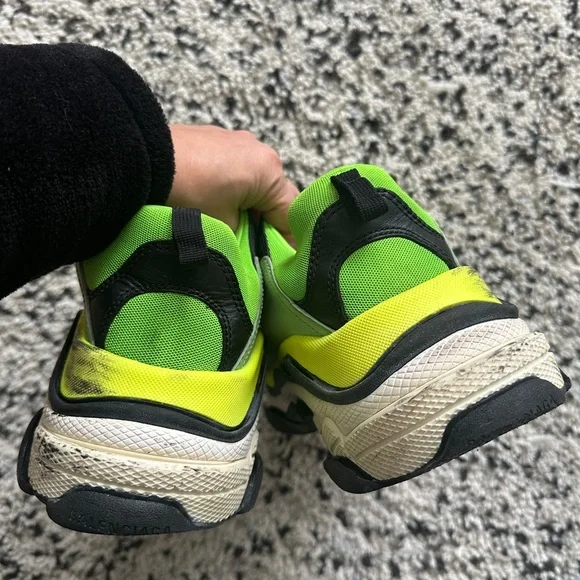 Authentic Balenciaga Fabric Mesh Triple S Sneakers 42 Green Size 9